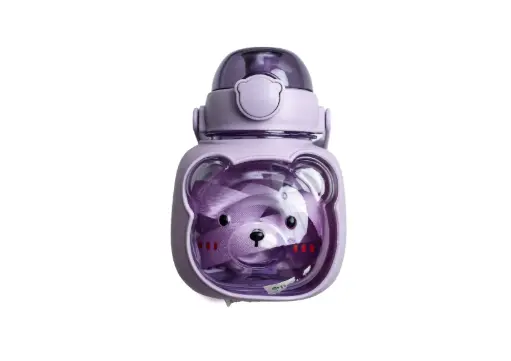 Một cái chai có ống hút